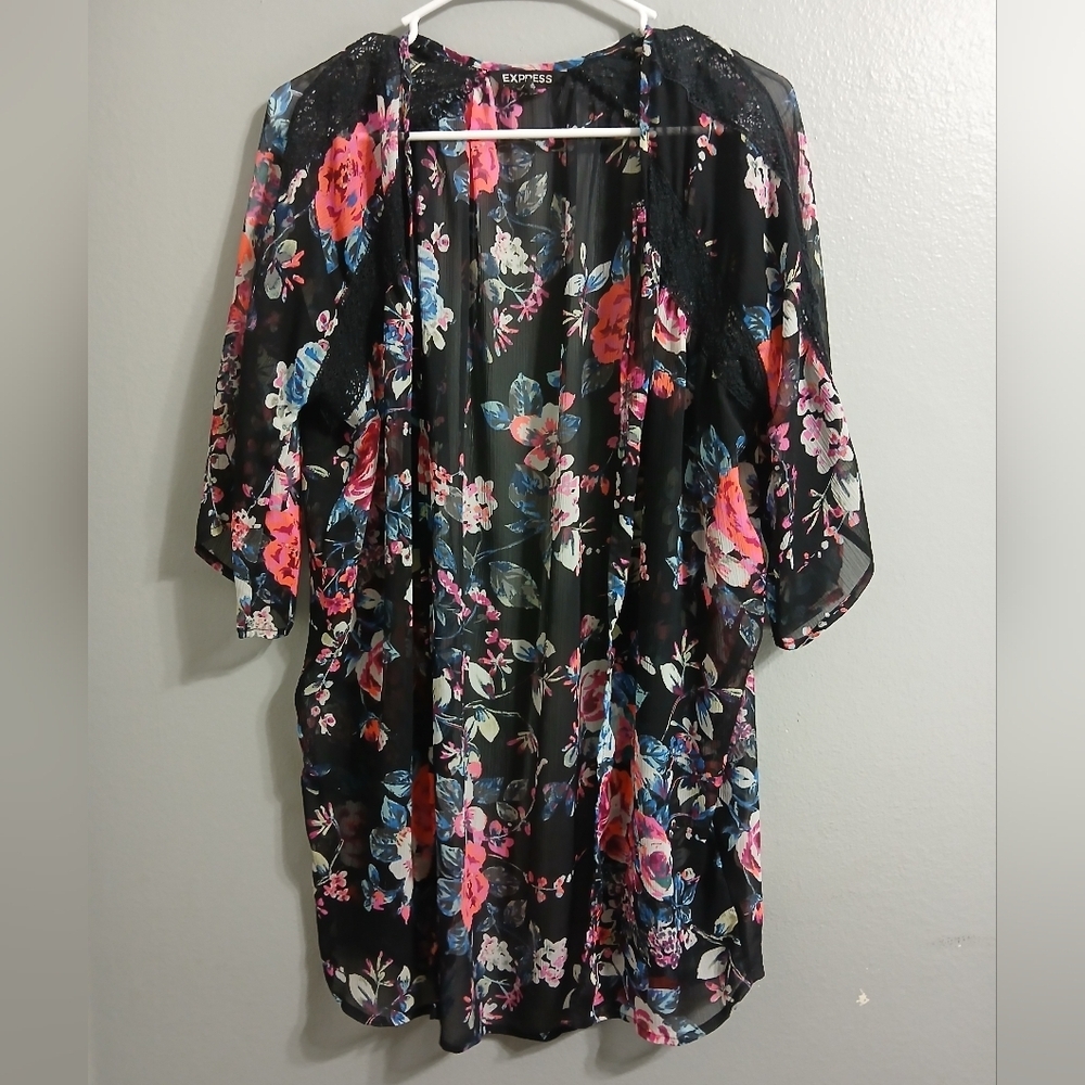 Express Black Floral Kimono